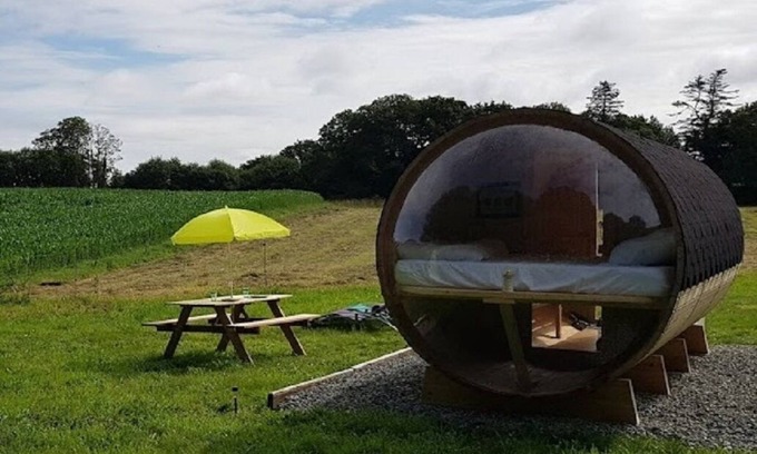 Pouldergat Cabine | Tonneau insolite panoramique, au pied des vignes et en bordure de forêt