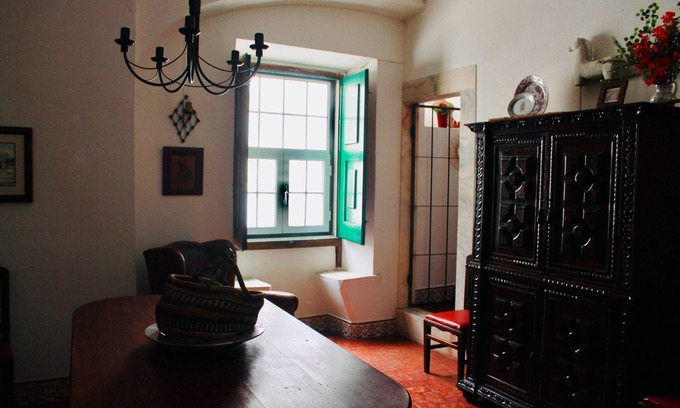 Estremoz Maison | Appartement intégré numa casa do séc. XVI pas de centre historique d'Estremoz.