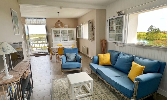 Chaillevette Cottage | IO - Gîte de charme pour 4 personnes, piscine, proche Royan