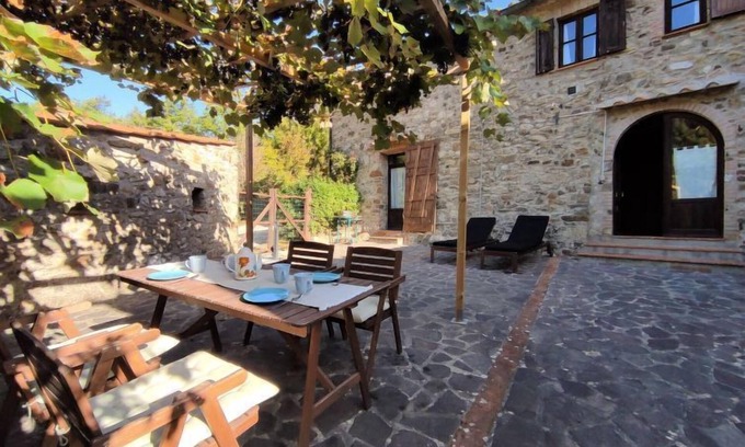 Montieri Appartement | Appartement Irene à Montieri - 4 personnes, 1 chambres