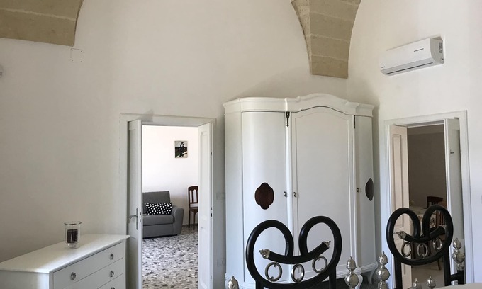 Cavallino Maison | Irene Casa avec voûtes à Stella et un jardin avec auvent