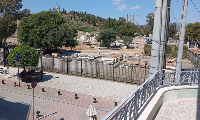 Elefsina Appartement | IRIS Baroque aparment