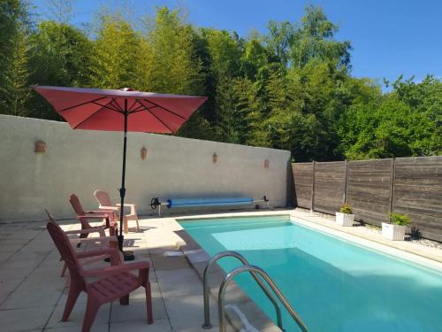 Bellerive-sur-Allier Maison | IRON MAN offer a villa located right on the river