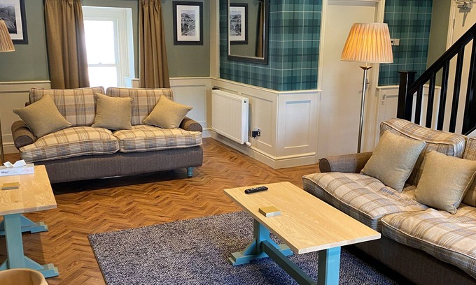 Holmrook Maison | Irton Hall