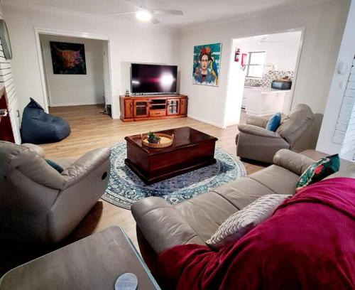 Canowindra Maison | Isabel's on Rodd - Your country escape.