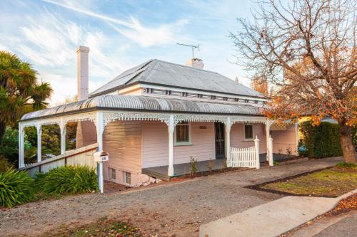 Beechworth Maison | Isabellas At Beechworth