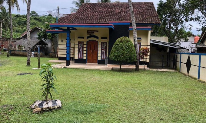 Batu Karas Maison | Isak batukaras