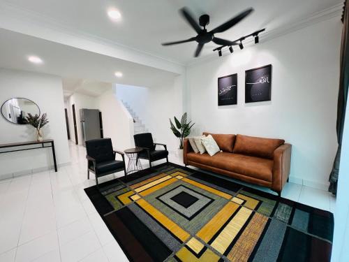 Alor Gajah Maison | Iseymia Homestay