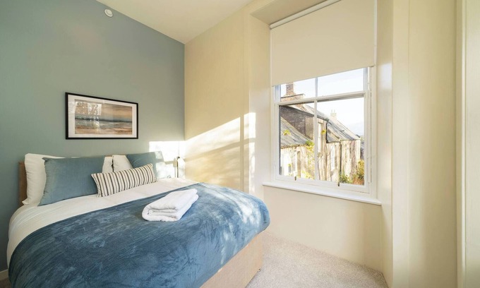 Montrose Appartement | Isla at Benmore Apartments at floor 3 bed