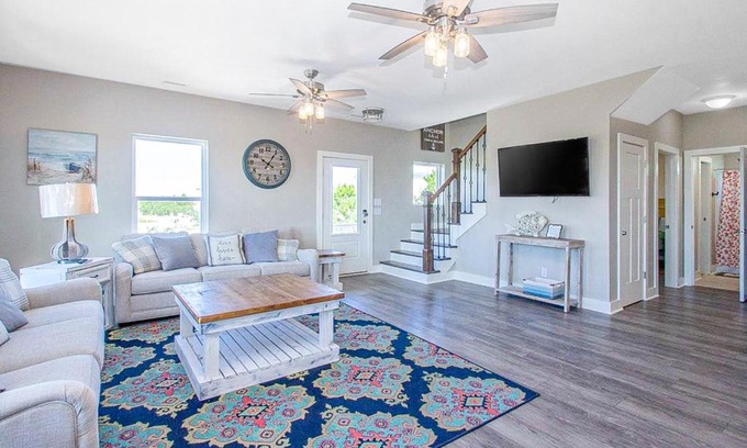 Morgantown Maison | Island Anchors