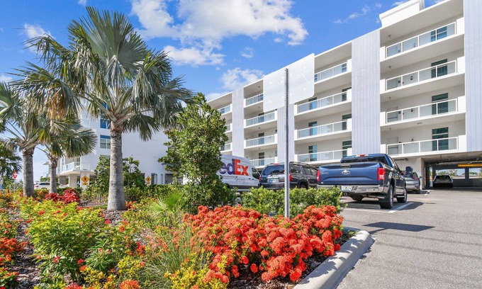 Island Estate Copropriété | Island Way Luxury Condo