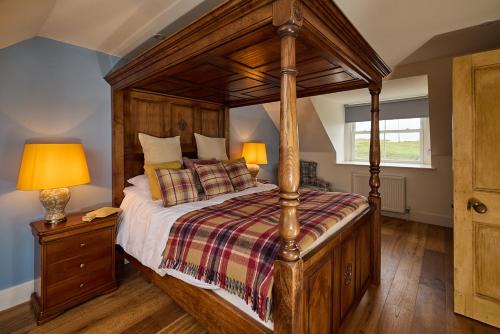Gigha Maison | ISLE OF GIGHA FARM HOUSE