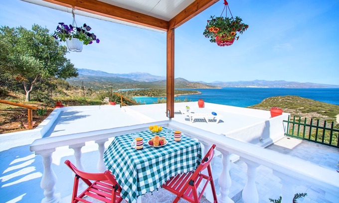 Istron Appartement | Istron Beachside Studio