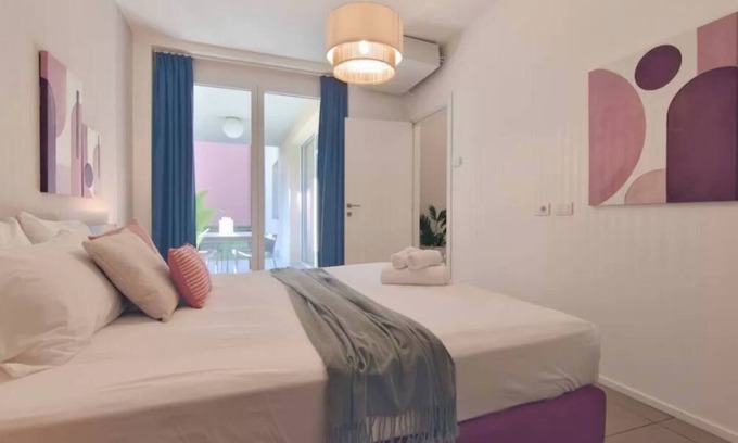 Maccagno Appartement | Lake Maggiore 2 bed apartment with pool & jacuzzi