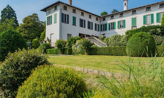 San Fermo della Battaglia Appartement | 350 m² Appartement ∙ 6 chambres ∙ 11 personnes