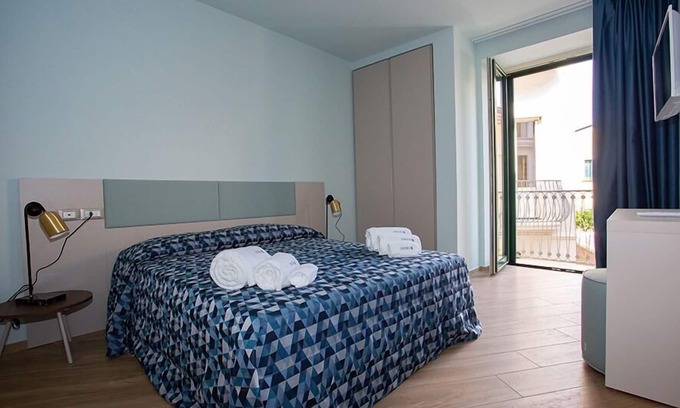 Santa Maria di Castellabate Hôtel | CAMERA ATENA-Famille-Communicante-Salle de bain privée-Balcon