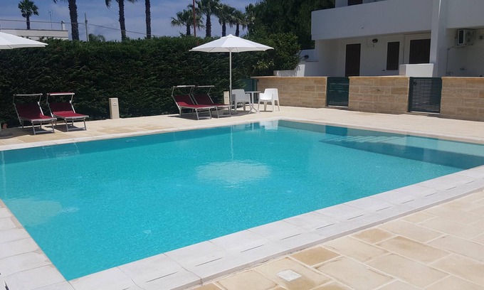 Torre dell'Orso Maison | Vacation Home Villa Piscina 24 Posti Letto with Balcony, A/C, Garden, Pool & Terrace