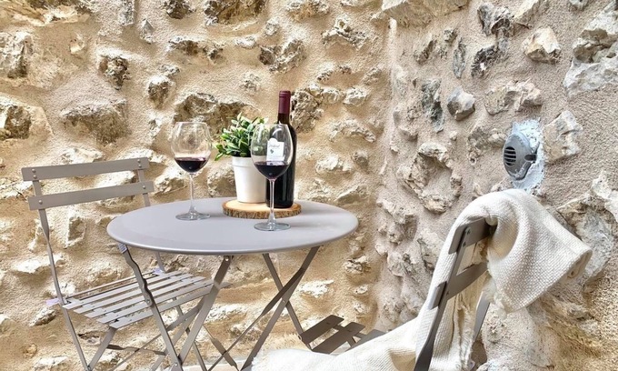 Villa Santa Lucia degli Abruzzi Appartement | Civic25 Abruzzo | Romantic retreat within the historic center