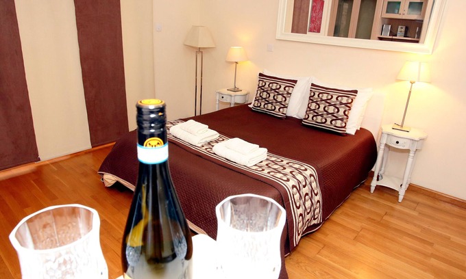Larnaca City Centre Appartement | Ithaki Finikoudes Beach Front Apartment, l'une des plages les plus célèbres de Chypre