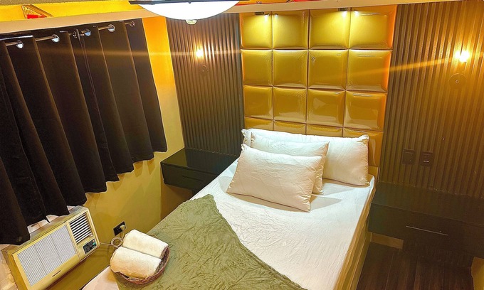 Cainta Copropriété | IV’s Condo with AC, WiFi, Netflix in Cainta