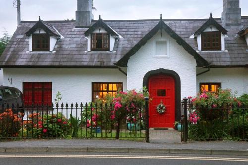 Killarney Maison | Ivy Cottage Steps from Killarney National Park