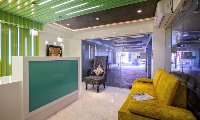 Town Hall Hôtel | IVY RESIDENCY