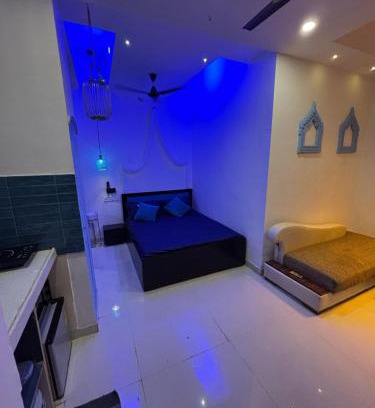 Jogeshwari West Appartement | Ivy Splendour Blu Private Studio, Oshiwara, Mumbai