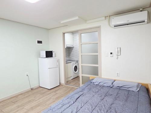 Seolcheon-myeon Appartement | J 9-minute walk from Nakseongdae Station, quiet neighborhood studio