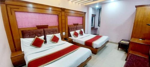Khagaria Hôtel | J R International