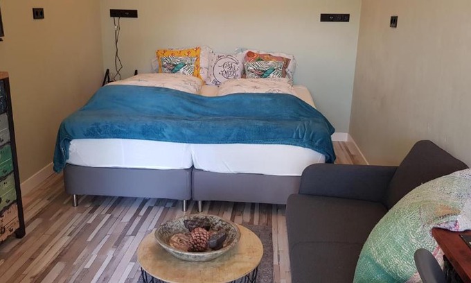 Hoofddorp Appartement | JaBaKi Green Studio