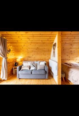 Margam Cabine | Jacob's Den Cosy pod with hot tub