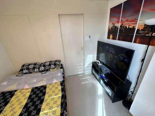Las Pinas Appartement | Jacoolzzi staycation