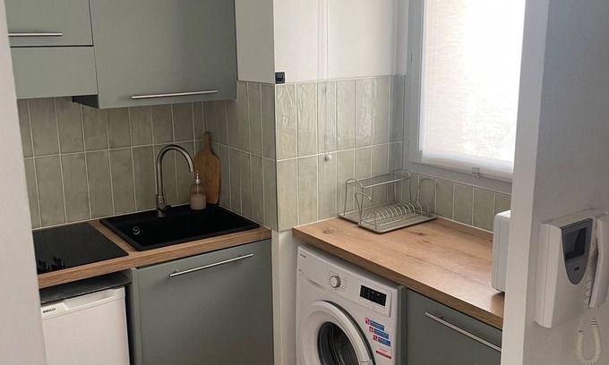 Toulouse North Appartement | Duplex avec jacuzzi relaxant à 5 minutes du métro