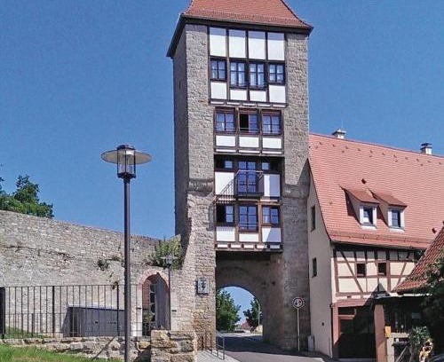Rottingen Appartement | Jakobsturm Ferien im Turm
