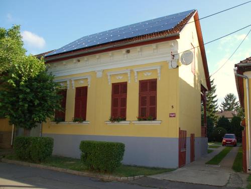 Nagymaros Appartement | Jakus Ház
