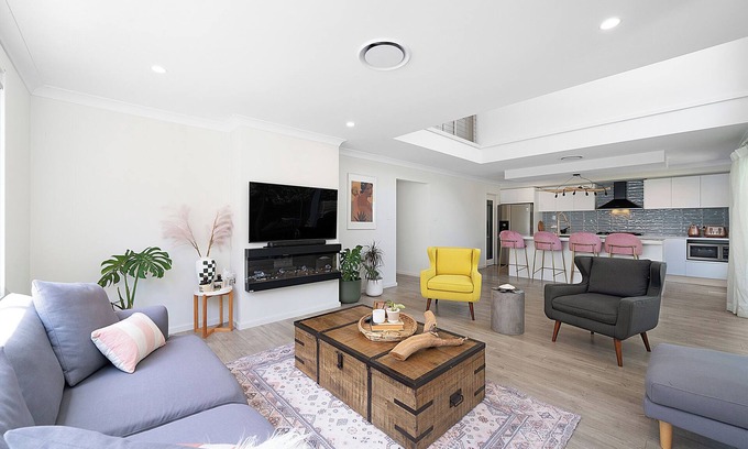 Lane Cove Maison | Jam Home | Luxury in Lane Cove Massive 4BR Home