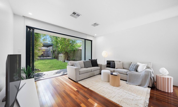 Newtown Maison | Jam Home | Newtown Haven close to Sydney CBD