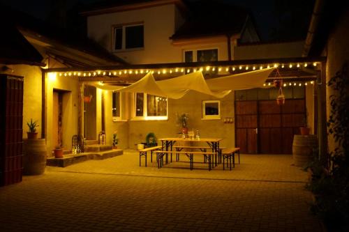 Kudlovice Maison | Jančura rodinné vinařství