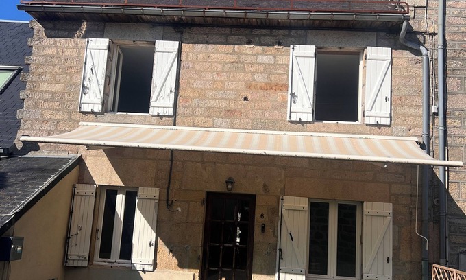 Tarnac Maison | Janine's House