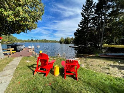 Highlands East Maison | Janis South Algonquin Lakeview