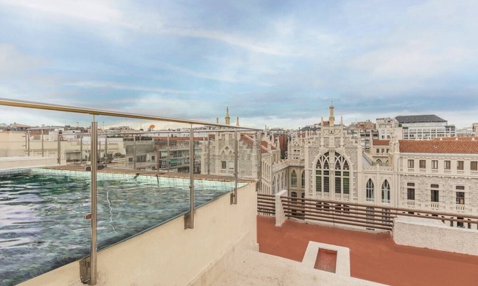 Milla de Oro Appartement | Jara - 2 bedrooms and shared pool in Salamanca