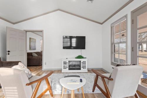 Ramona Maison | Jarrett Farm Resort - Suite 2