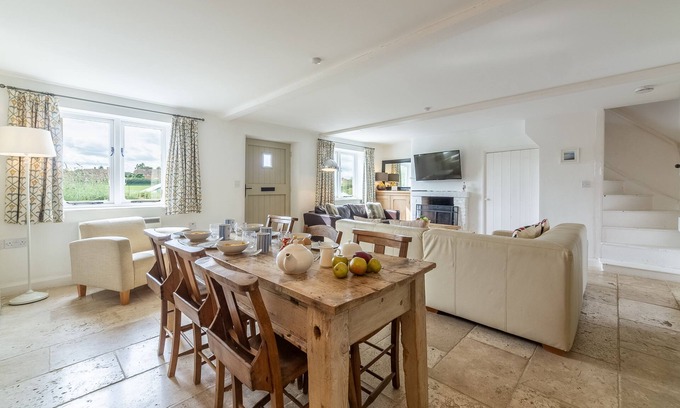 South Creake Cottage | Un charmant et original chalet de 2 chambres dans le joli village de South Creake.