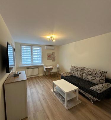 Mielec Appartement | Jasna Kawalerka