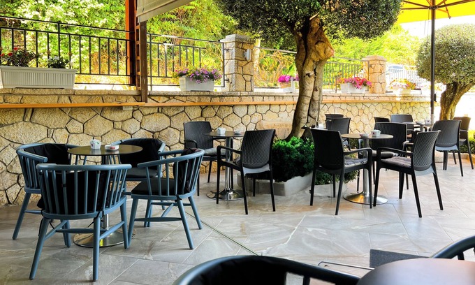 Farke Hôtel | Jata Crown Hotel