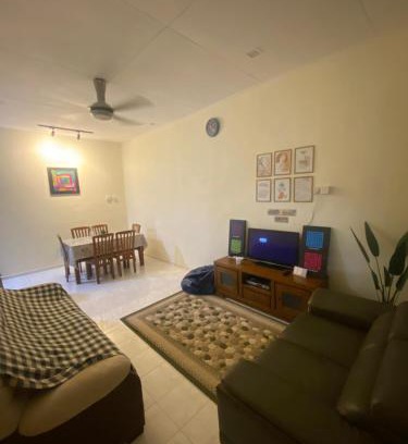 Klebang Kechil Maison | JeeheenMuslimHomestay Melaka with WIFI 5G