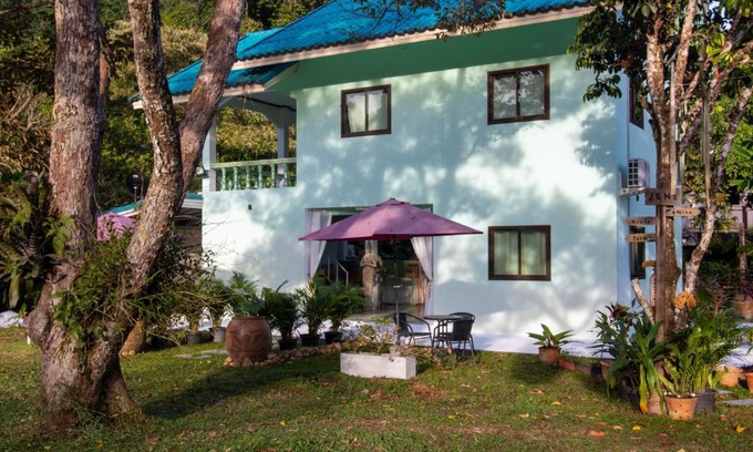 Ko Chang Maison | JENI Homestay โฮมสเตย์หลังใหญ่ปิ้งย่างได้