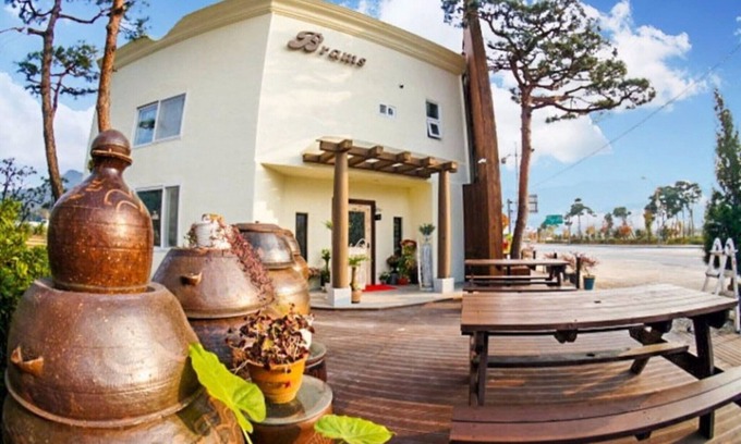 Jeongeup Maison | Jeongeup Brahms Pension