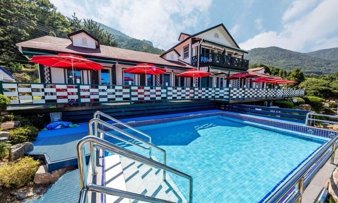Irun-myeon Appartement | Jeongwon Beach Pension