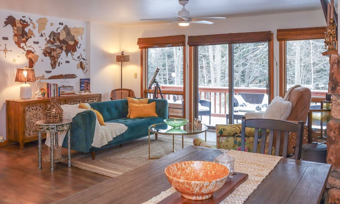 East Jewett Copropriété | Jewett's Gem: a comfortable, cozy, and stylish mountain getaway in the Catskills